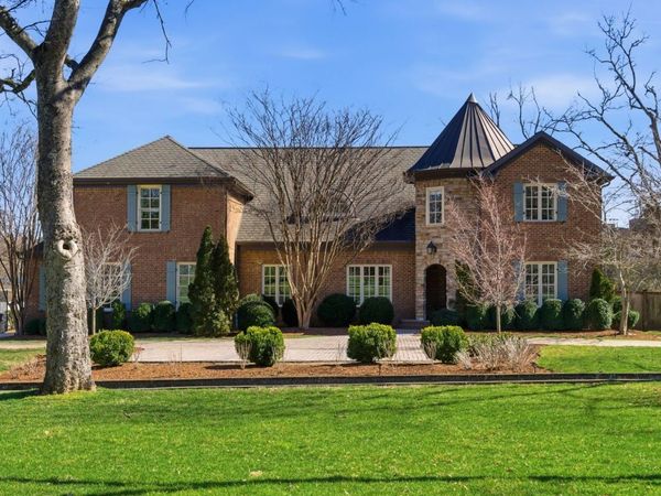 504 Lynnwood Blvd, Nashville, TN 37205