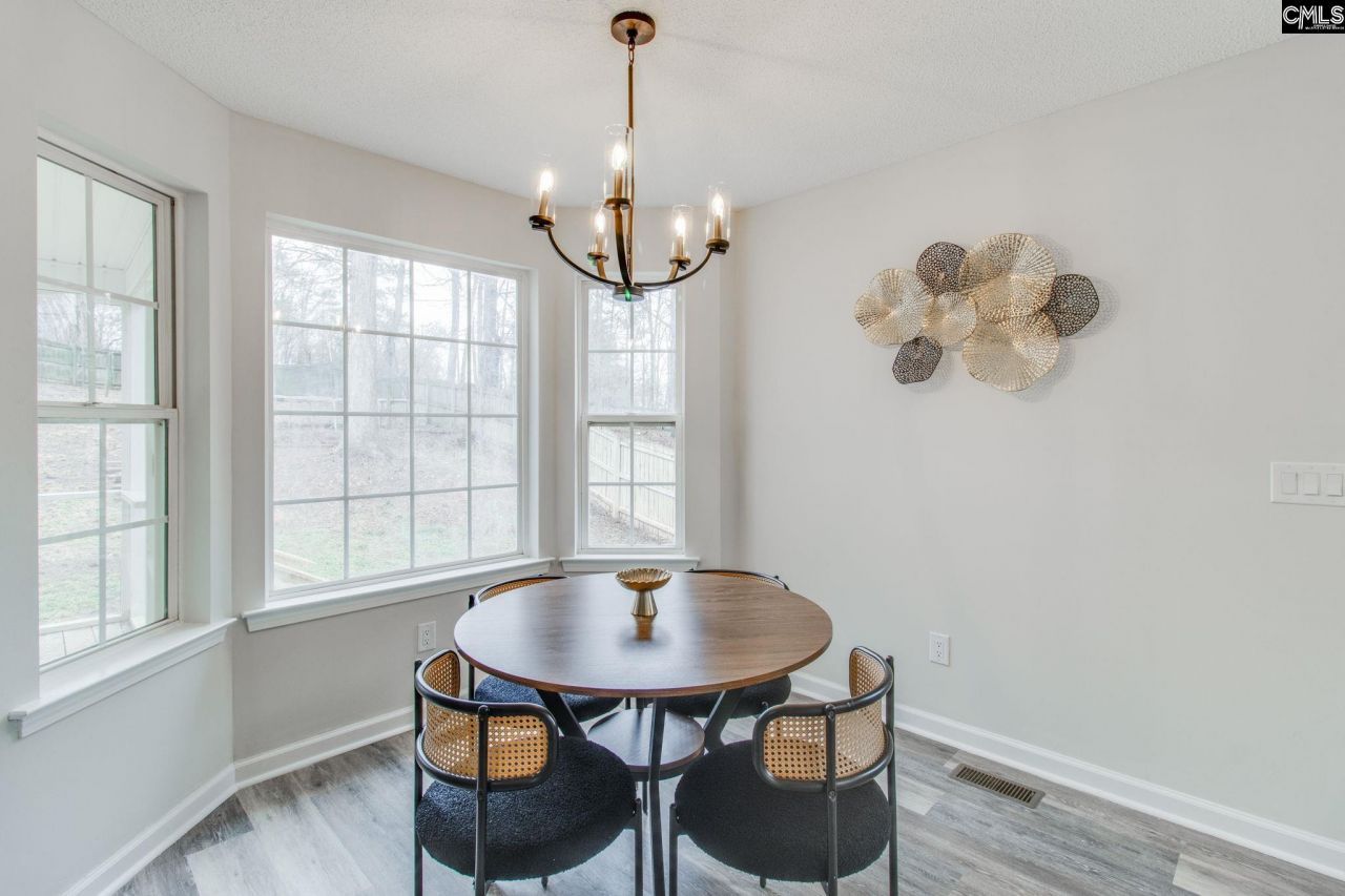 112 Tangleworth Road  Photo 10