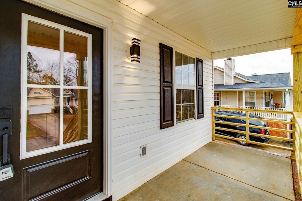 112 Tangleworth Road  Photo 5