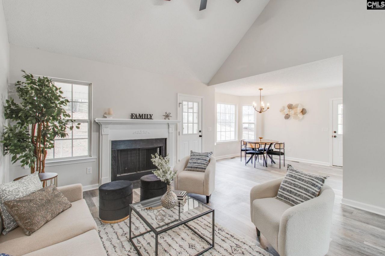 112 Tangleworth Road  Photo 9