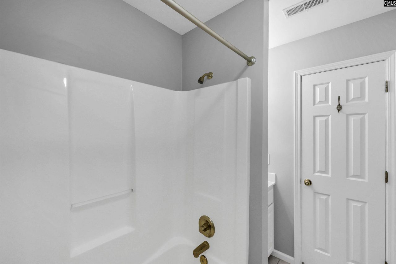 221 Ivy Park Lane  Photo 17