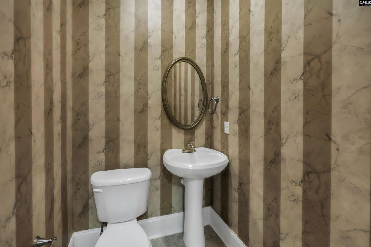 221 Ivy Park Lane  Photo 26