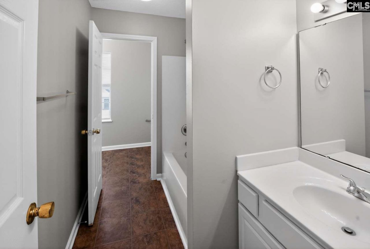 141 Fox Grove Circle  Photo 23