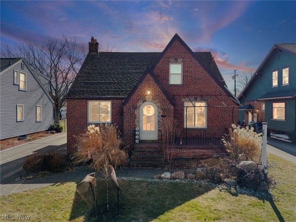 4115 Sheraton Drive , Parma, OH 44134