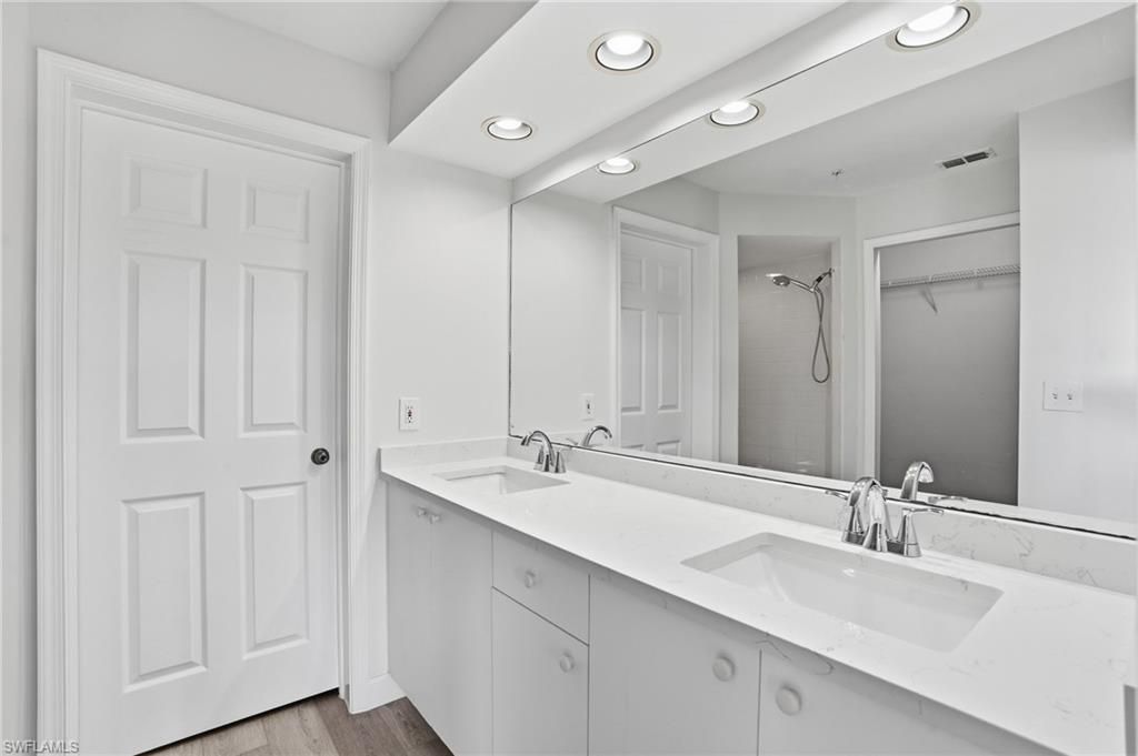 4181 Sawgrass Point Dr, Unit 201, Bonita Springs, FL 34134 Photo