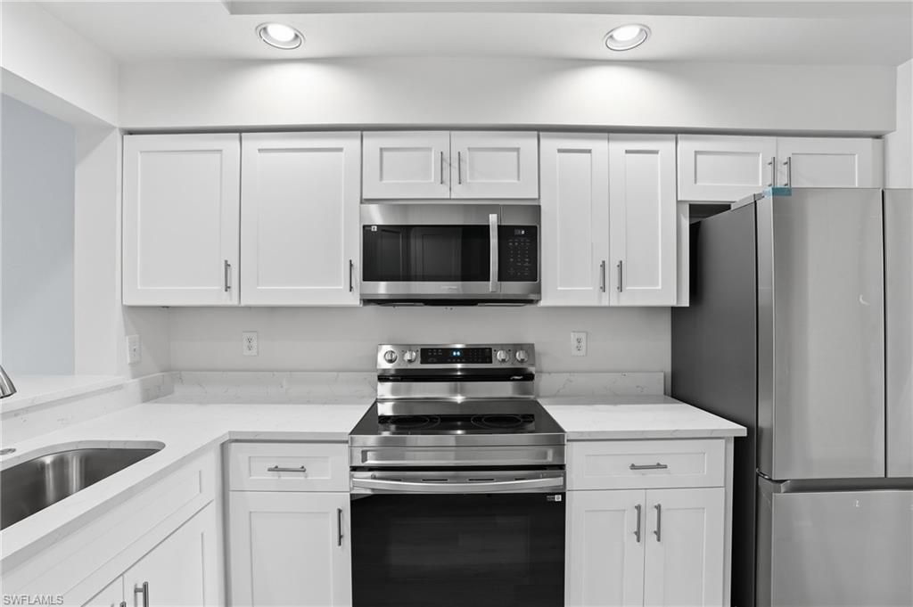 4181 Sawgrass Point Dr, Unit 201, Bonita Springs, FL 34134 Photo