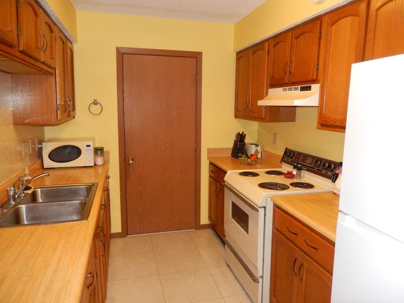 4143 Karl Road , Unit 215, Columbus, OH 43224 Photo 13