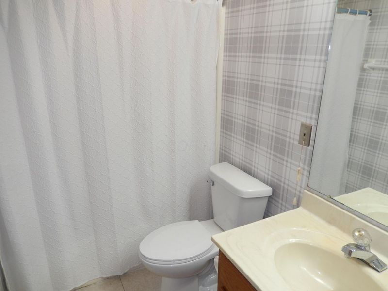 4143 Karl Road , Unit 215, Columbus, OH 43224 Photo 19