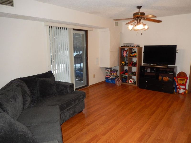 4143 Karl Road, Unit 215, Columbus, OH 43224 Photo 4