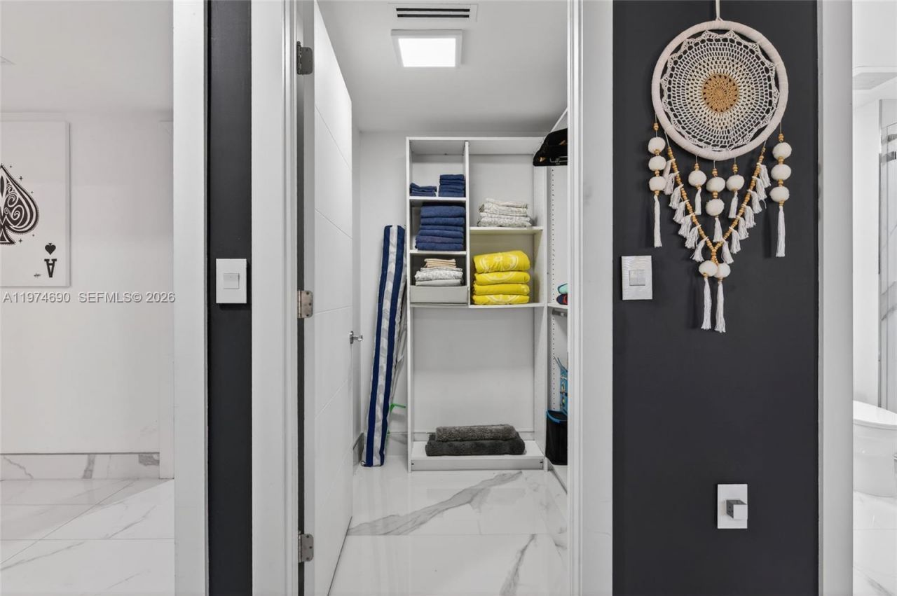 3415 N Ocean Dr , Unit 401, Hollywood, FL 33019 Photo