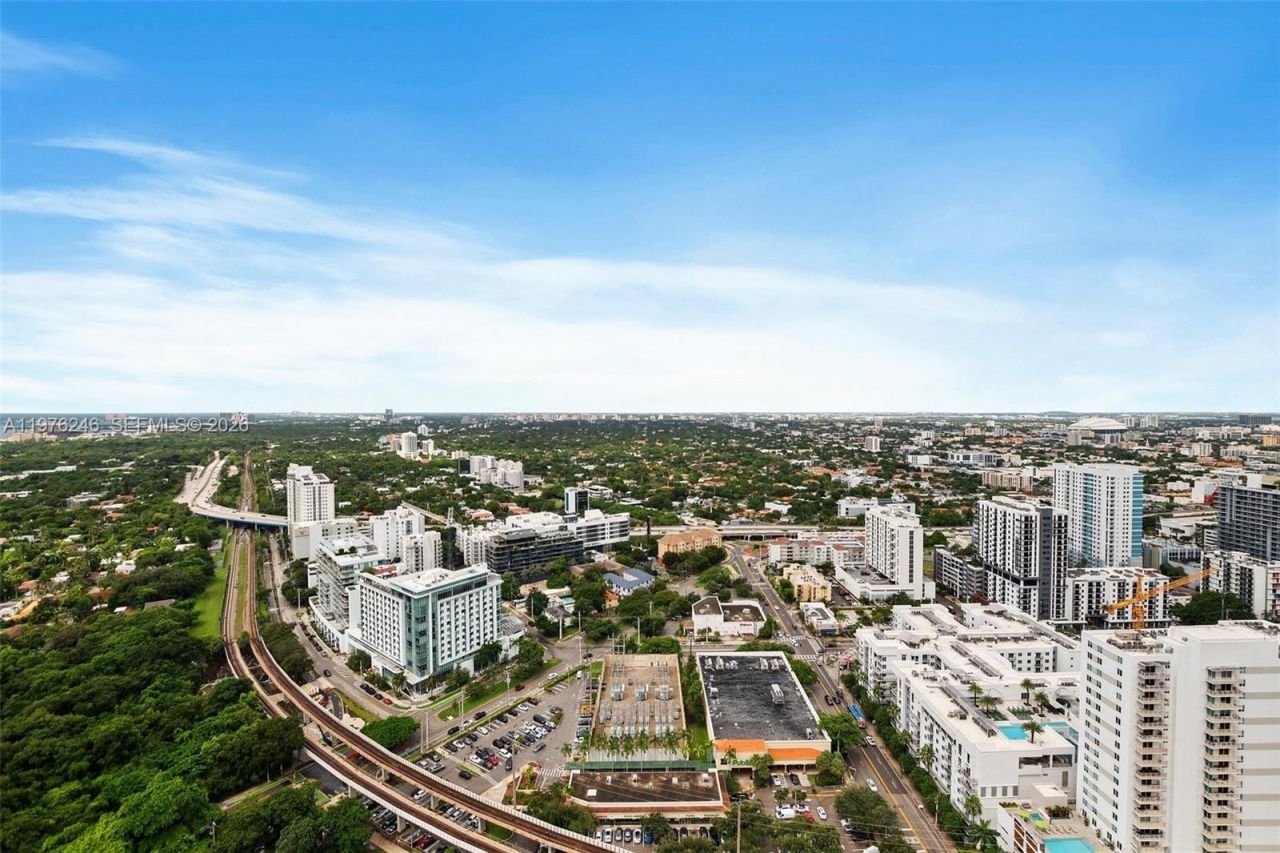 60 SW 13th St, Unit 3603, Miami, FL 33130 Photo