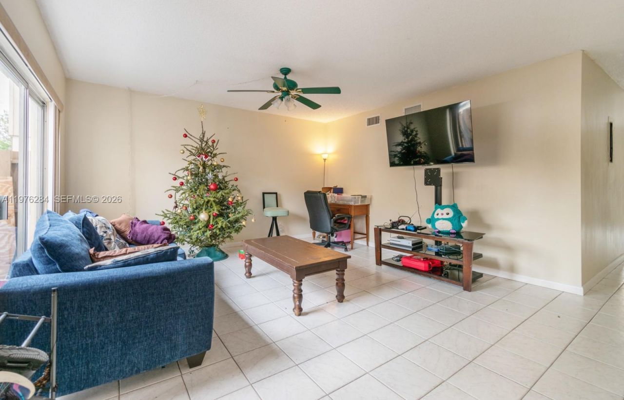 846 NW 81st Ter , Unit 6, Plantation, FL 33324 Photo