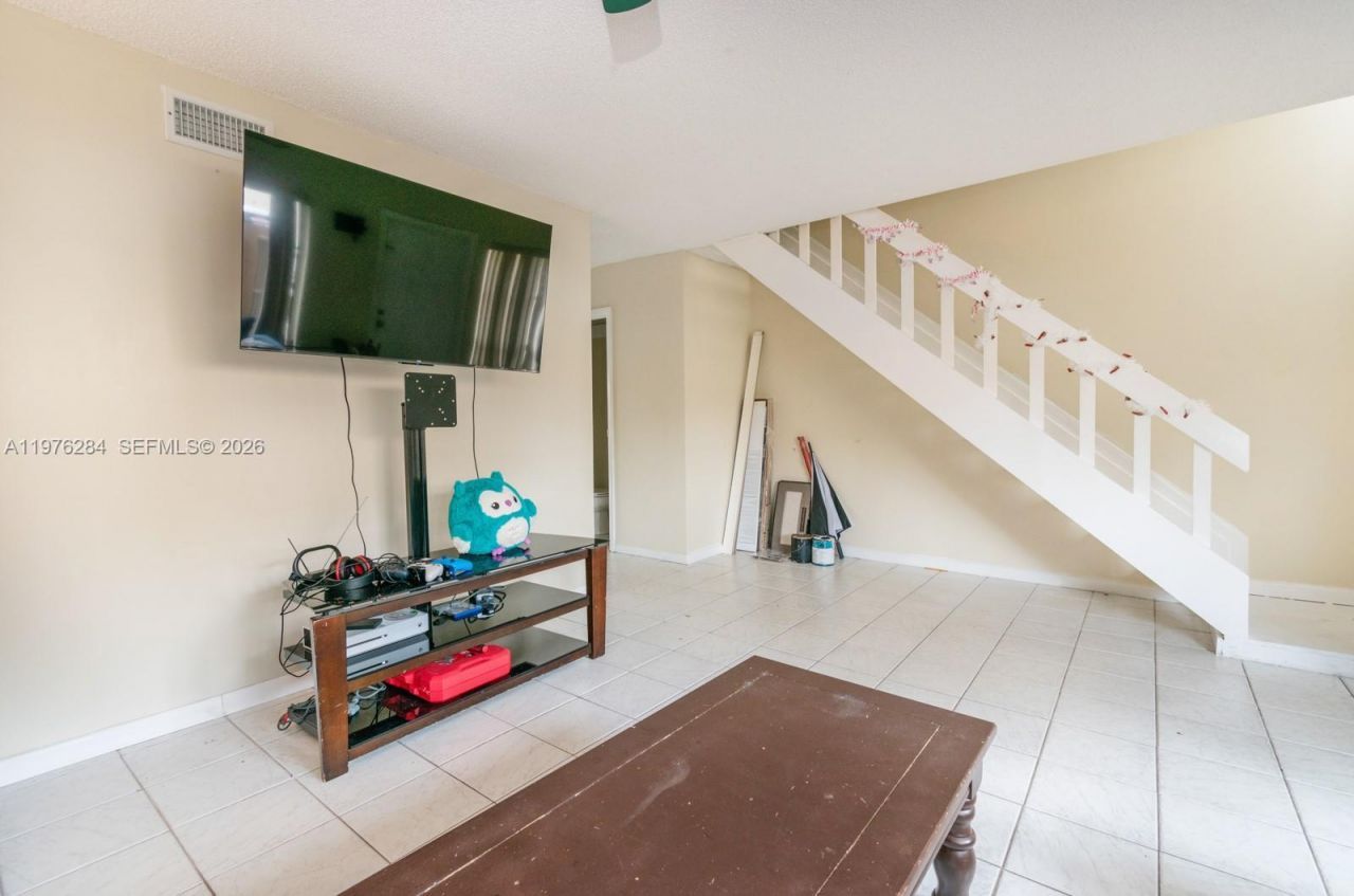 846 NW 81st Ter , Unit 6, Plantation, FL 33324 Photo