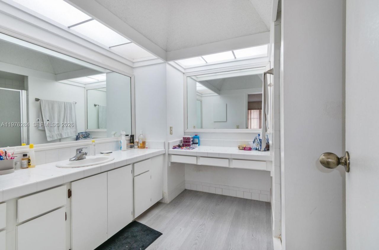 846 NW 81st Ter , Unit 6, Plantation, FL 33324 Photo