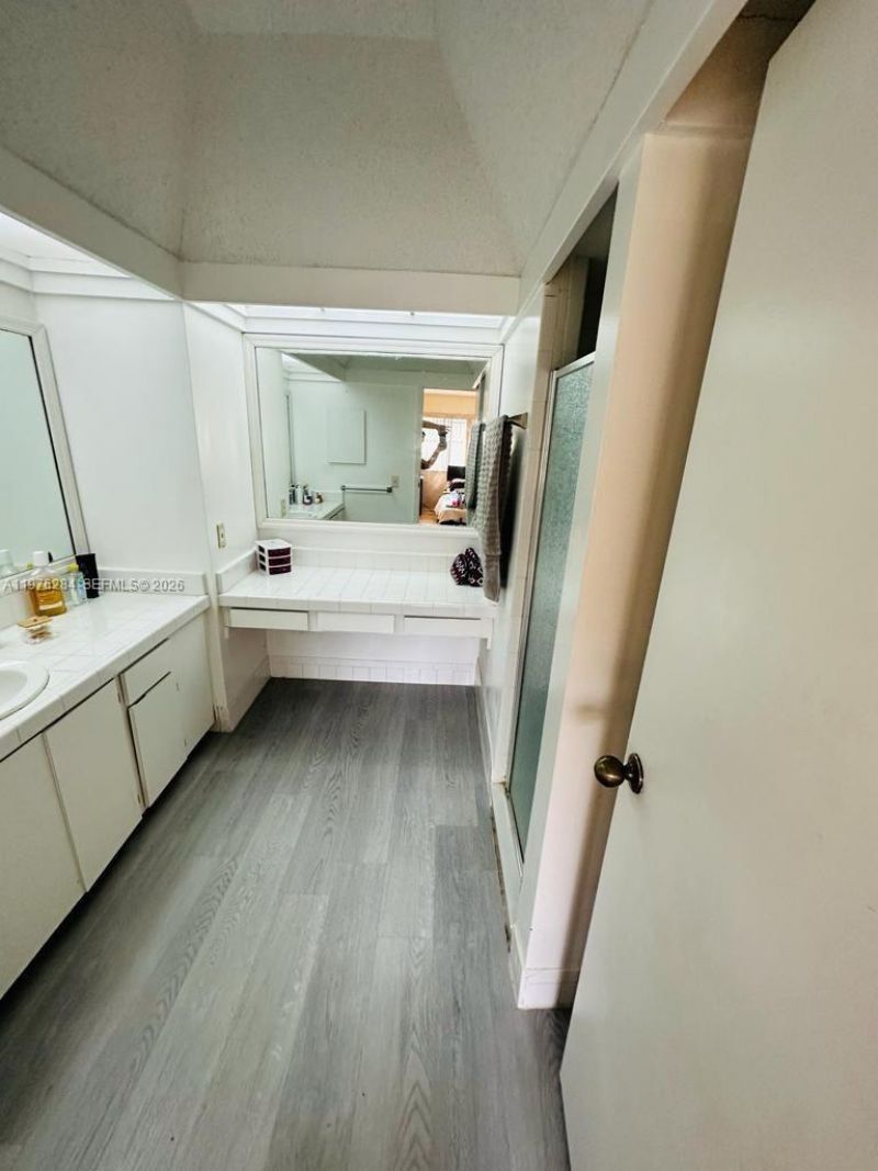 846 NW 81st Ter, Unit 6, Plantation, FL 33324 Photo