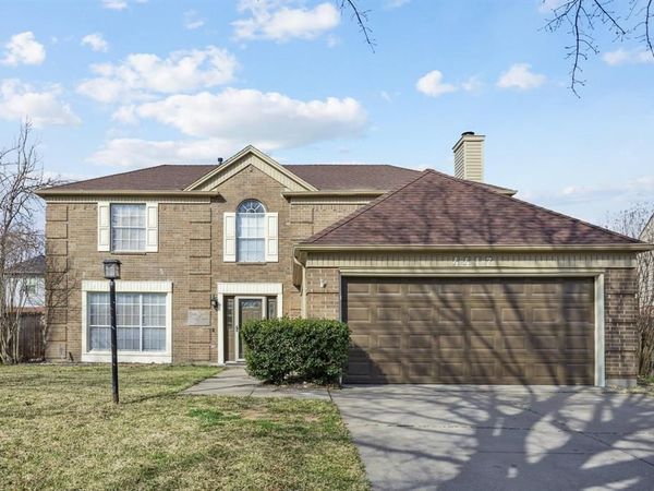 4417 Cabot Drive, Grand Prairie, TX 75052