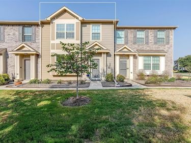 6972 Carrington Lane, Fort Worth, TX 76137