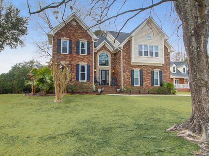 2713 Gaston Gate Mount Pleasant, SC 29466