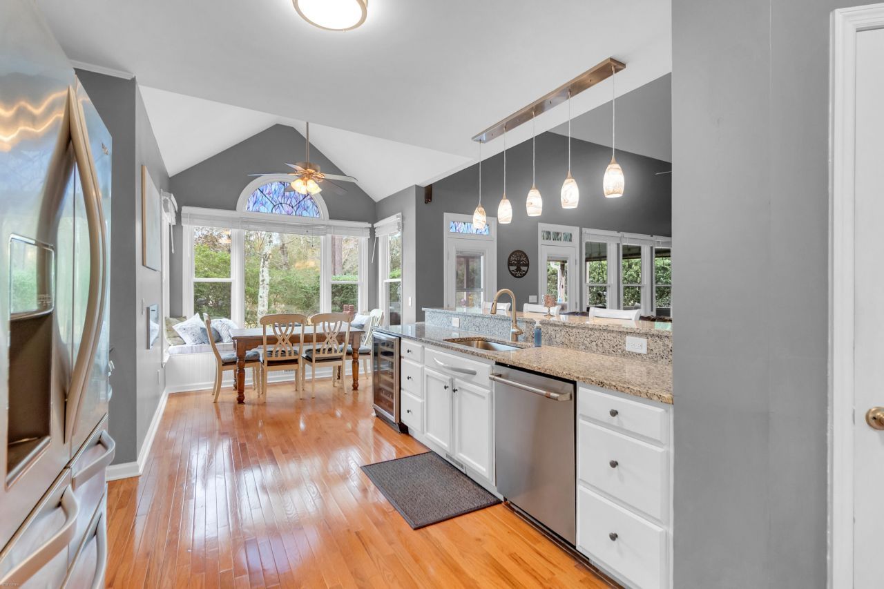 2713 Gaston Gate Photo 10