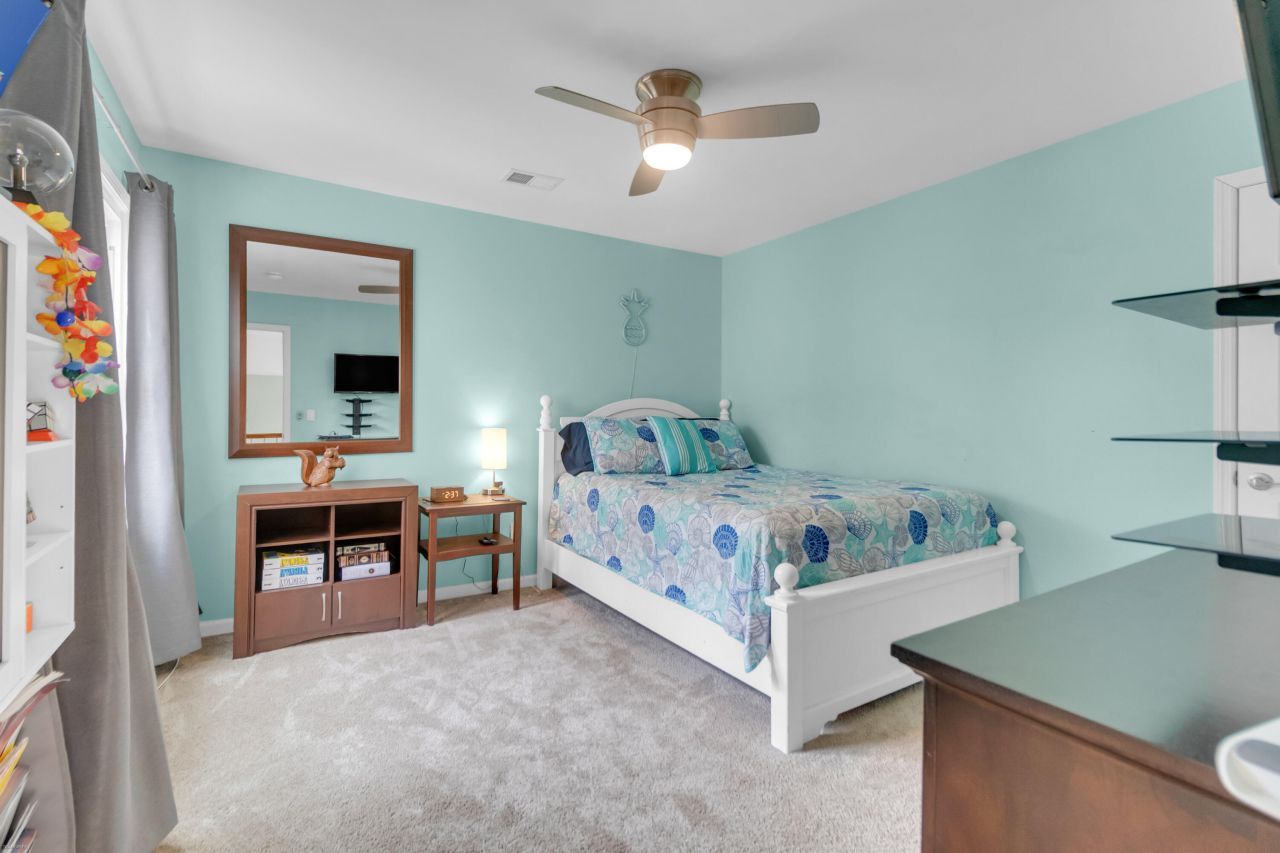 2713 Gaston Gate Photo 30