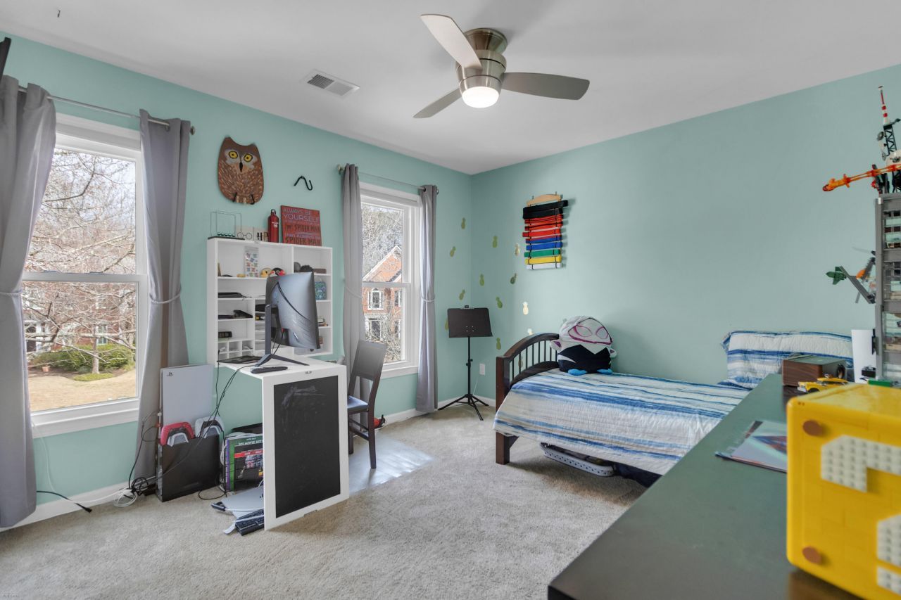 2713 Gaston Gate Photo 33