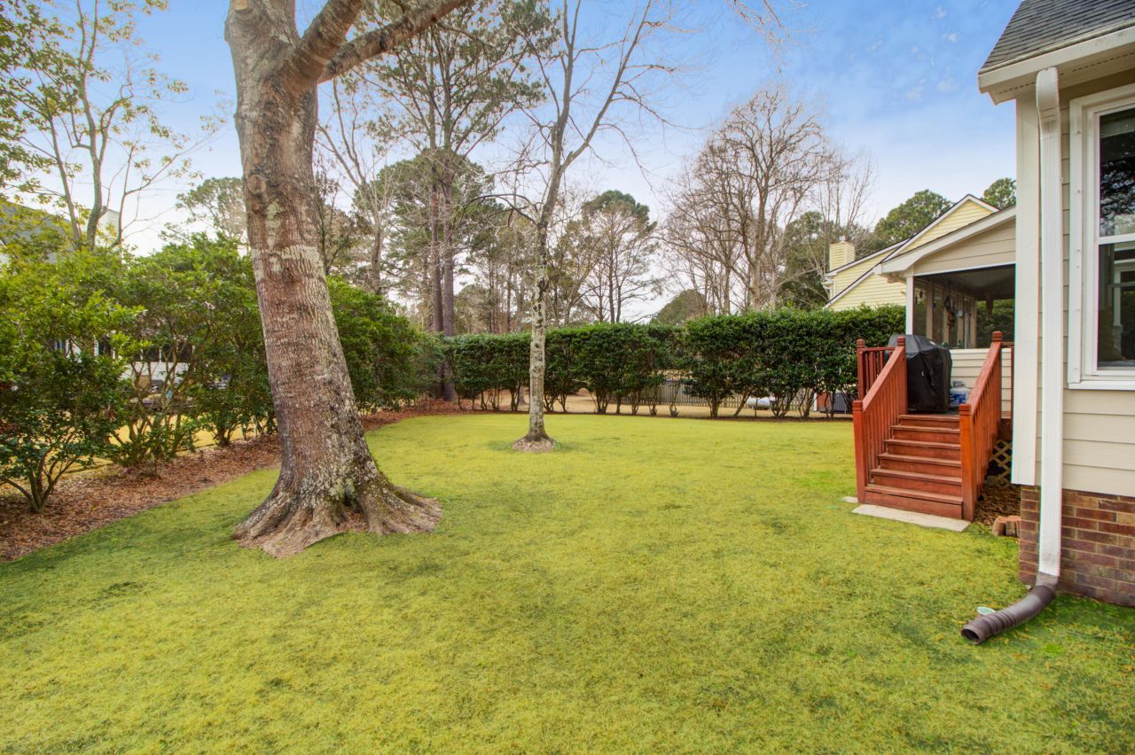 2713 Gaston Gate Photo 37