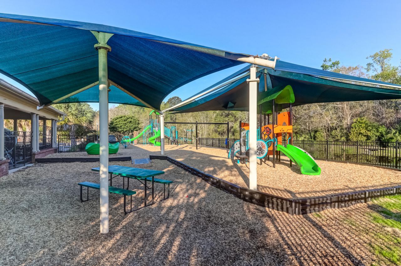 2713 Gaston Gate Photo 41