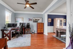 2713 Gaston Gate photo 4