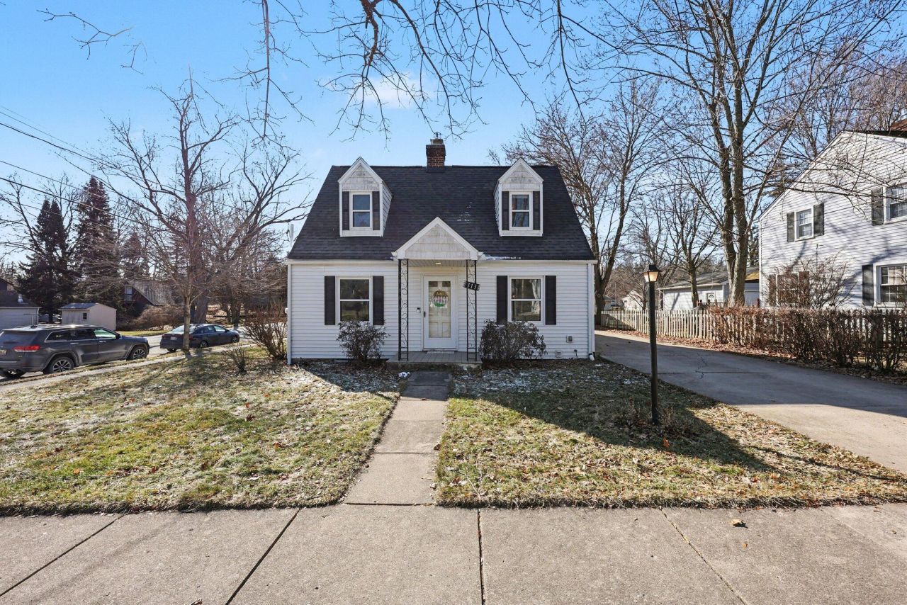 313 Territorial Road, Manchester, MI 48158 Main Photo