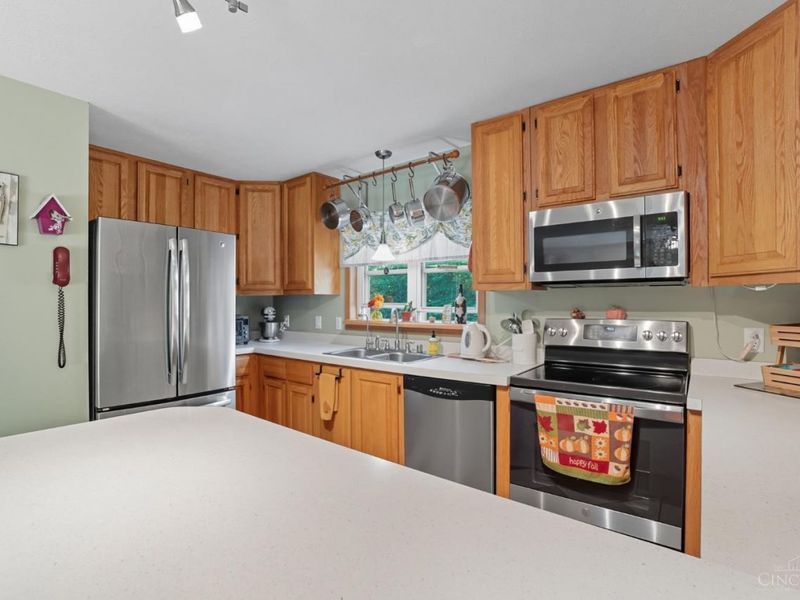 707 Hesse Drive, Fayetteville, OH 45118 Photo 12