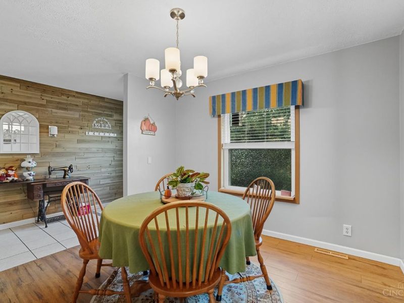 707 Hesse Drive, Fayetteville, OH 45118 Photo 6