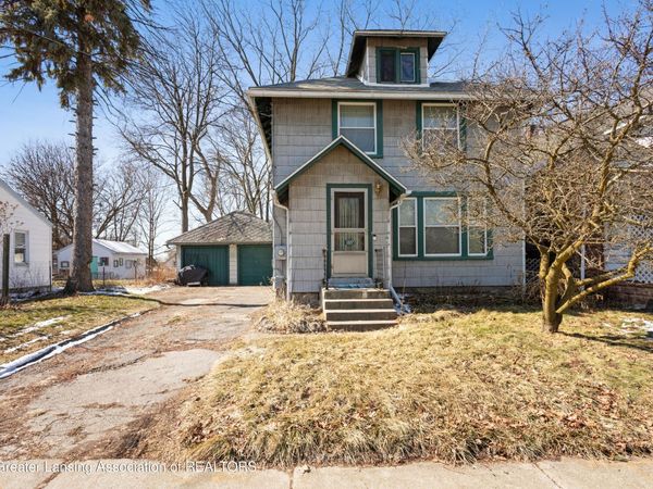 1527 Massachusetts Avenue, Lansing, MI 48906