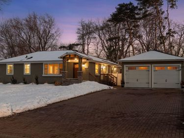 15615 2nd Avenue N, Plymouth, MN 55447