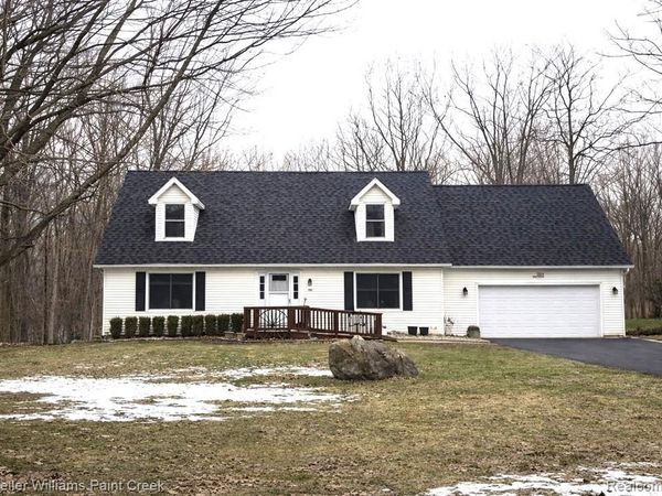 3391 Shimmons Road, Auburn Hills, MI 48326