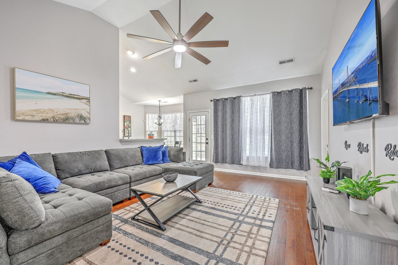 2626 Spivey Court Photo 11