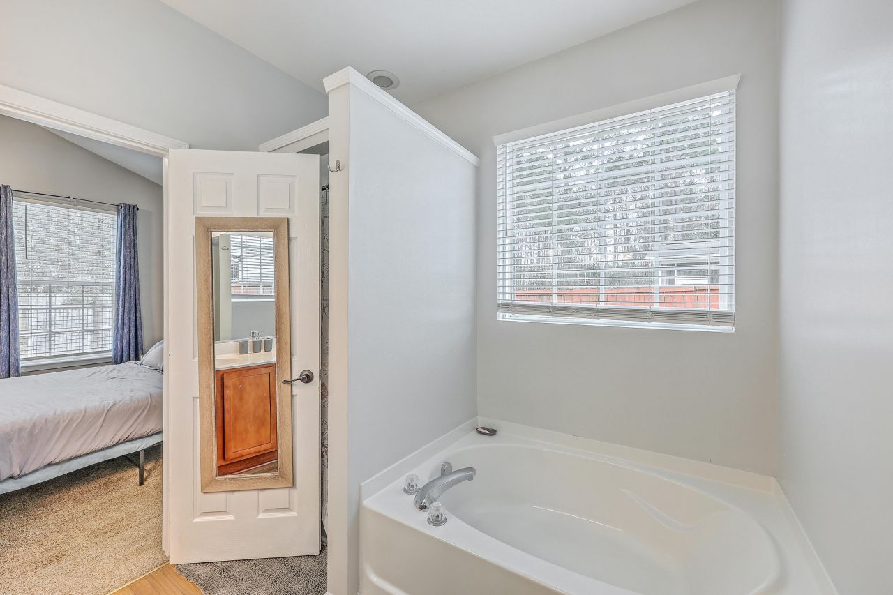 2626 Spivey Court Photo 21