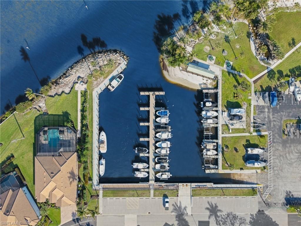 11921 Seabreeze Cove Ln, Unit 210, Fort Myers, FL 33908 Photo