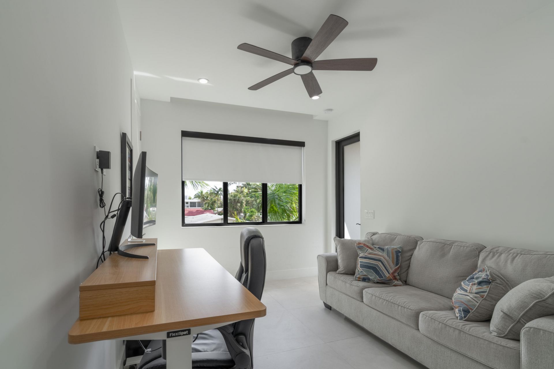 1123 NE 12th Avenue, Unit A, Fort Lauderdale, FL 33304 Photo