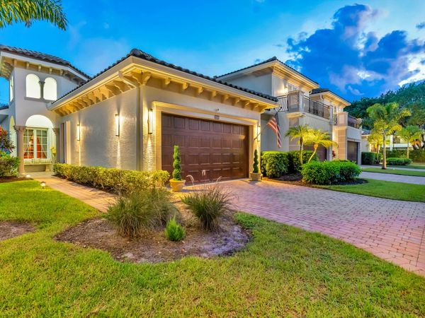 104 Renaissance Drive, North Palm Beach, FL 33410