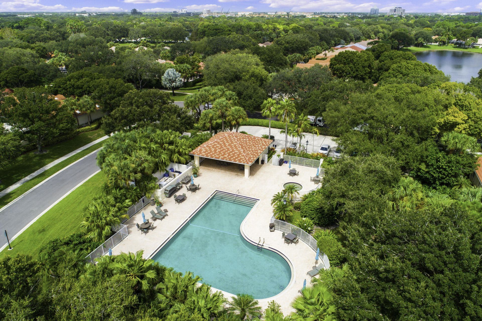 199 E Tall Oaks Circle, Palm Beach Gardens, FL 33410 Photo