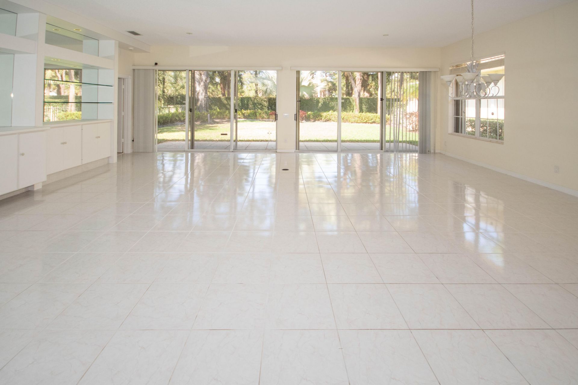 199 E Tall Oaks Circle, Palm Beach Gardens, FL 33410 Photo