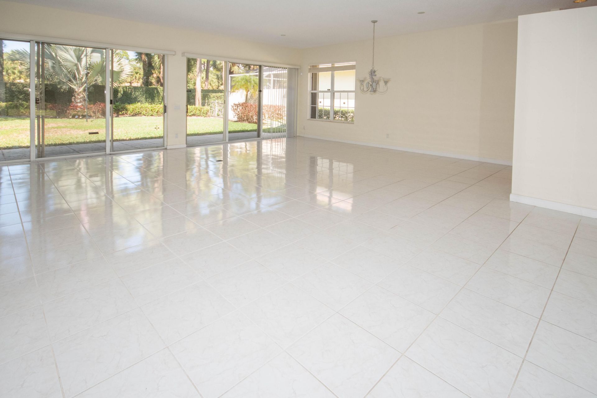 199 E Tall Oaks Circle, Palm Beach Gardens, FL 33410 Photo