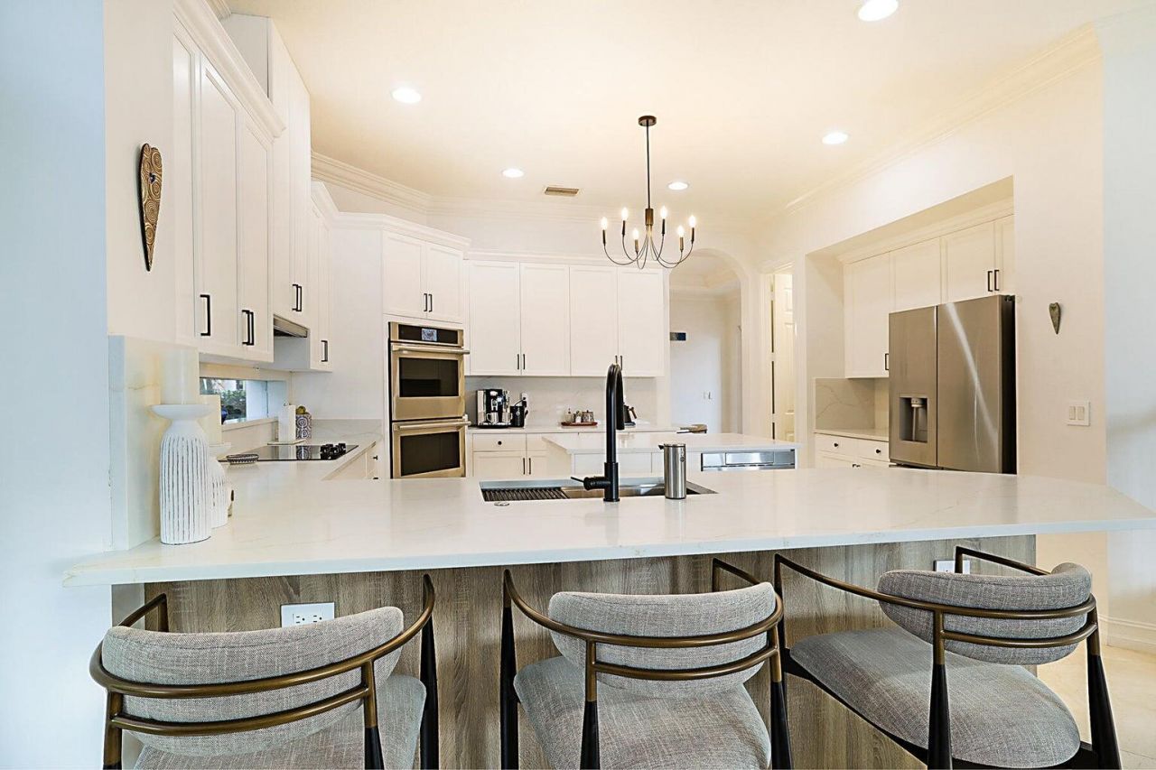 533 Edgebrook Lane, West Palm Beach, FL 33411 Photo
