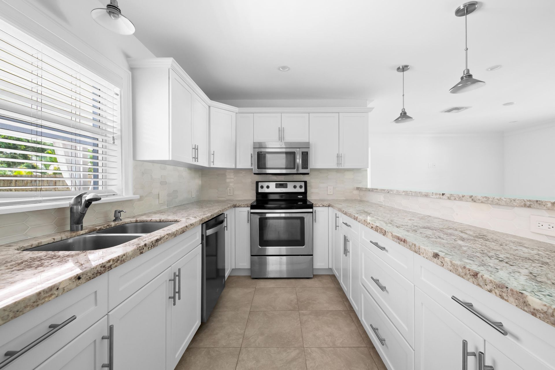 3244 NW 25th Way, Boca Raton, FL 33434 Photo