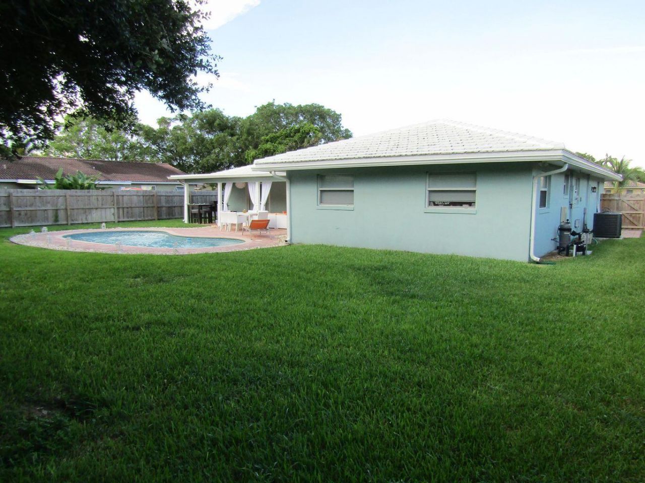 3244 NW 25th Way, Boca Raton, FL 33434 Photo
