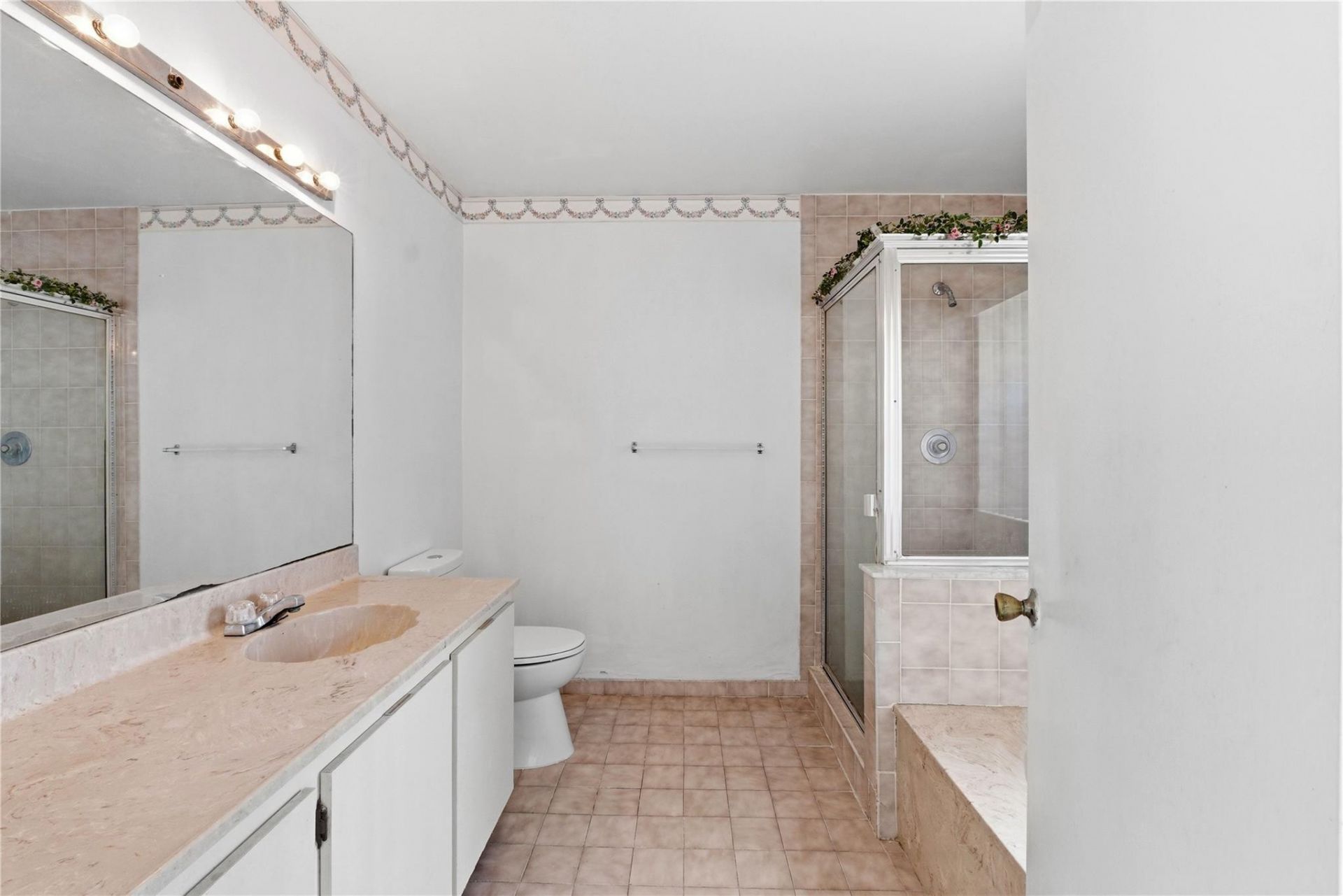 7520 NW 88th Terrace, Tamarac, FL 33321 Photo