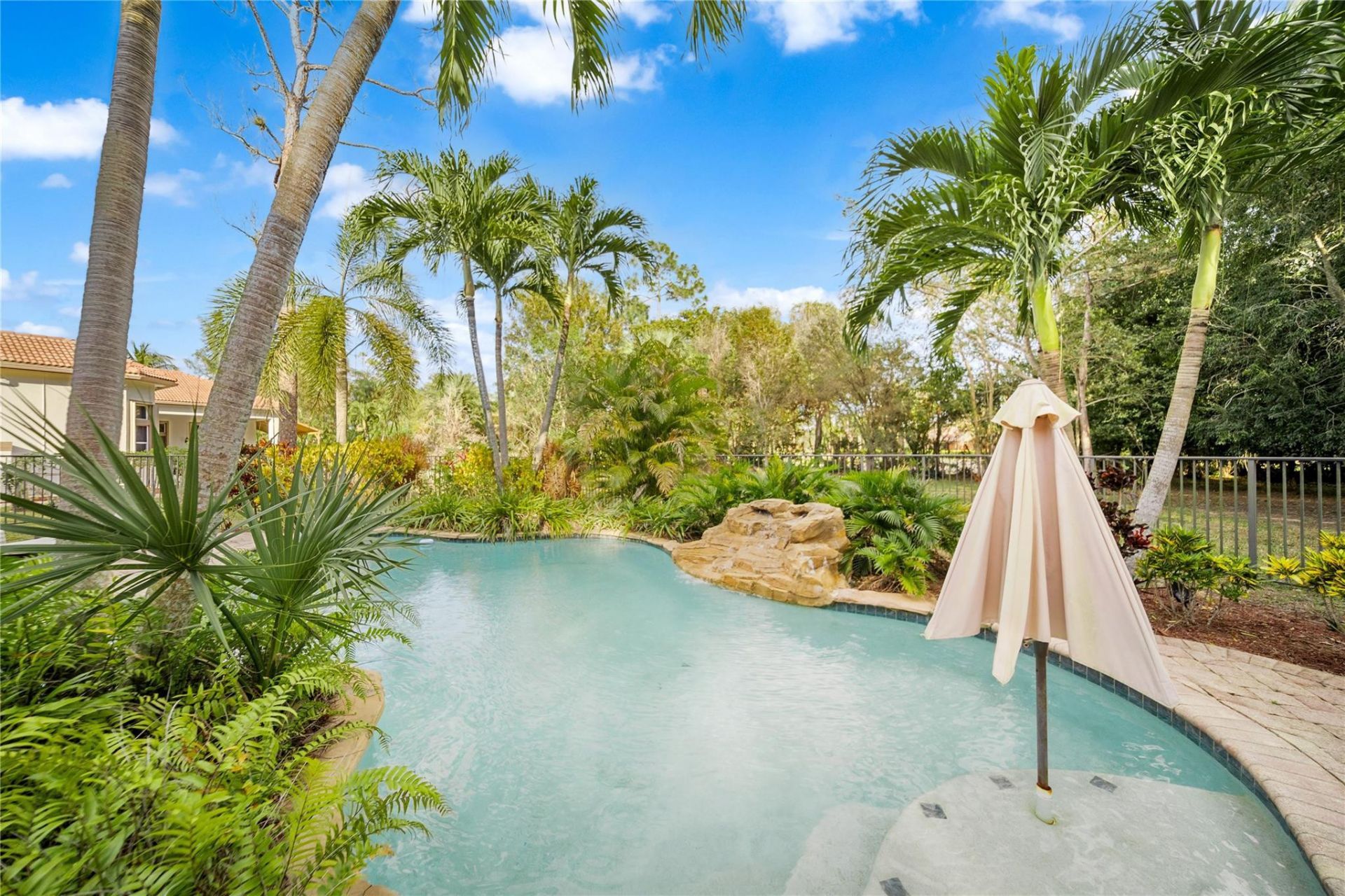 5804 NW 88th Manor, Parkland, FL 33067 Photo