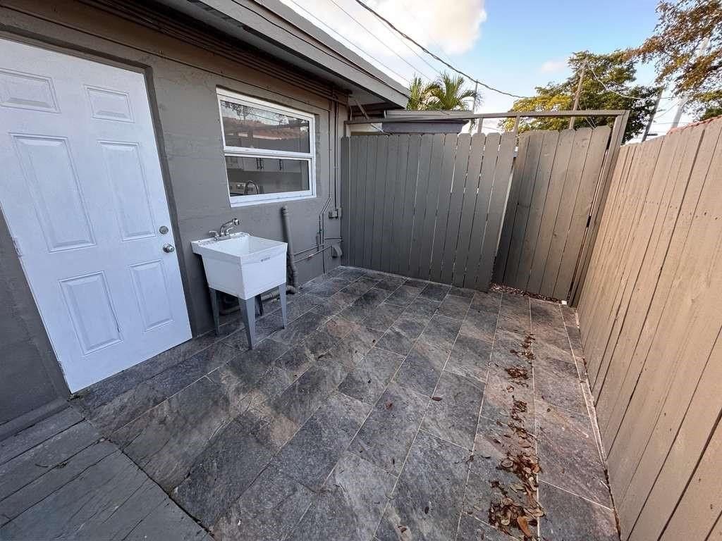 3350 Powerline Road, Unit 2, Fort Lauderdale, FL 33309 Photo