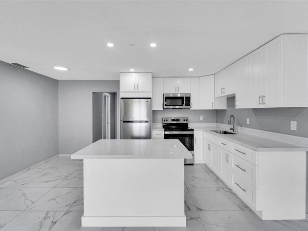 4681 SW 43rd Terrace, Fort Lauderdale, FL 33314