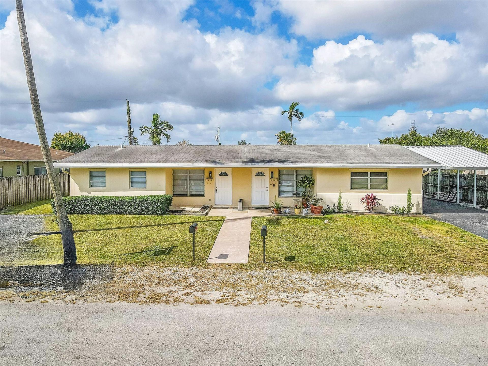 4681 SW 43rd Terrace, Fort Lauderdale, FL 33314 Photo